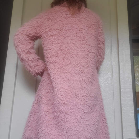 HPx3🎉Pink Fuzzy Faux Fur Long Coat - Picture 4 of 8